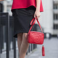 Женская сумка из натуральной кожи в черном цвете, прошитая красными нитками Dublon Black